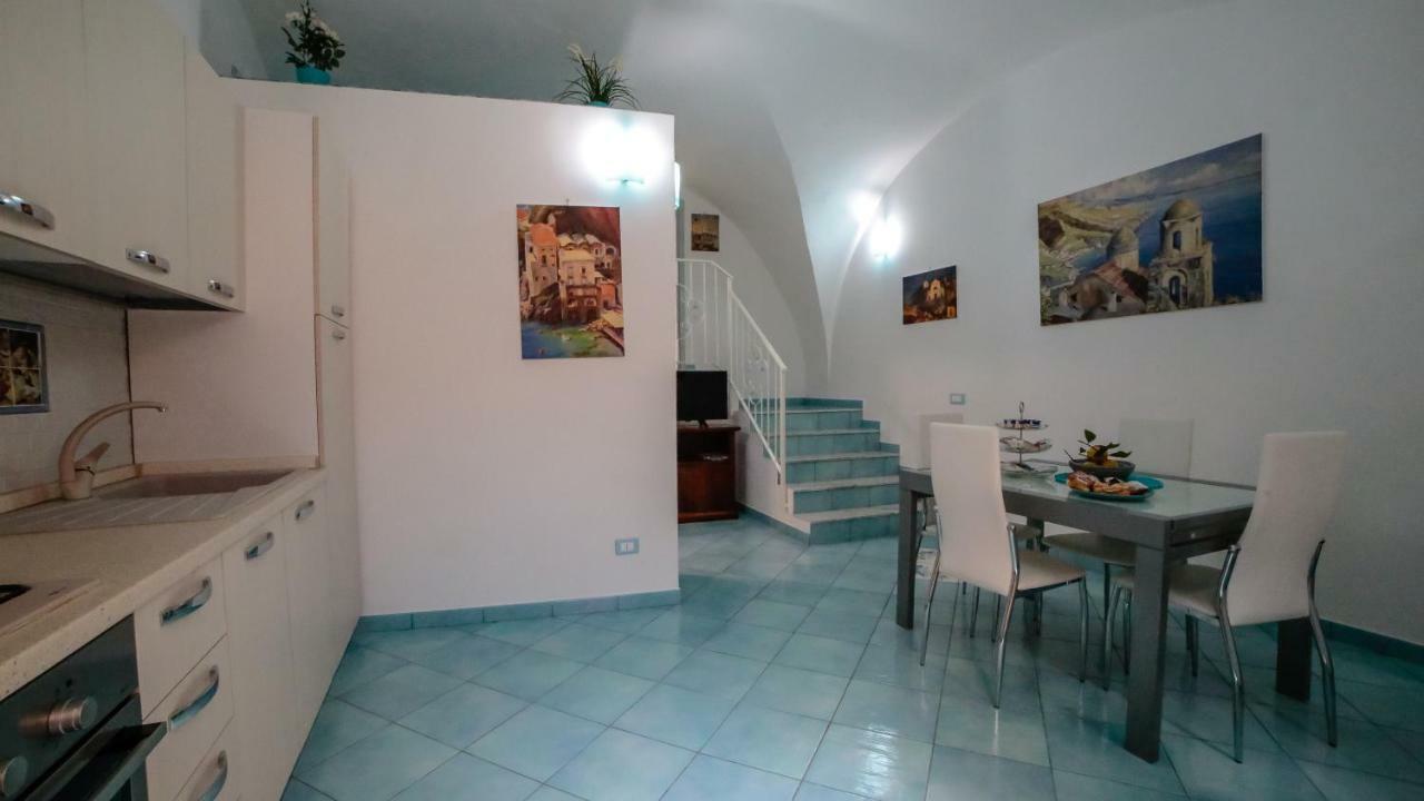La Mostra Boutique Apartment Maiori Bagian luar foto